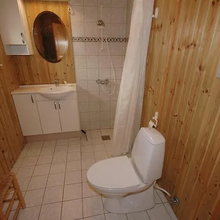 Holiday Rorhvenevej C- 3807 Vakantiehuis Bøtø By