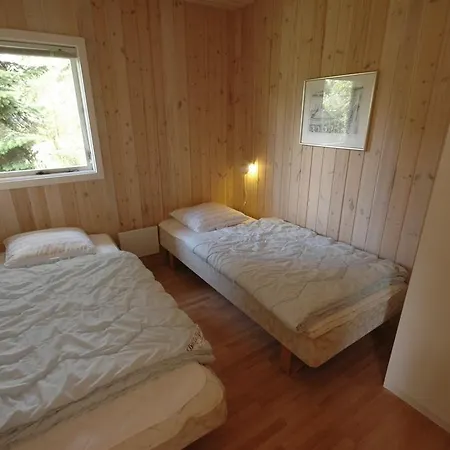 Holiday Rorhvenevej C- 3807 Vakantiehuis